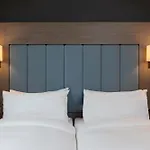 The Queens 4*