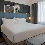 The Queens Otel Leeds (West Yorkshire)