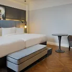 Otel The Queens