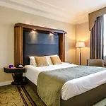The Queens Otel Leeds (West Yorkshire)