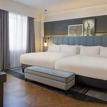 The Queens 4* Leeds (West Yorkshire)