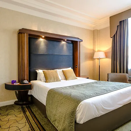 The Queens Hotel Leeds (West Yorkshire)