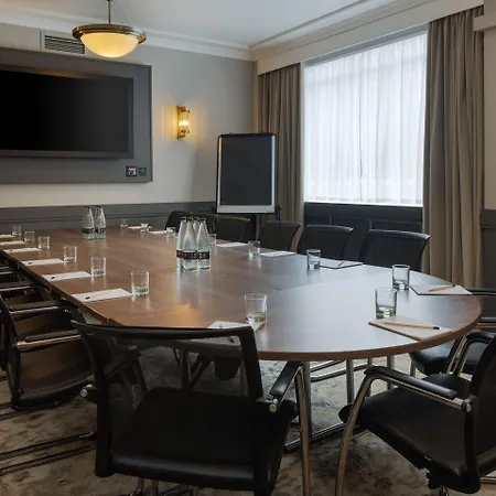 The Queens Hotel 4*