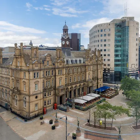 Hotel The Queens 4*