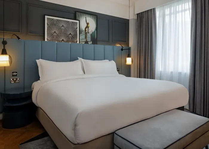 The Queens Szálloda Leeds