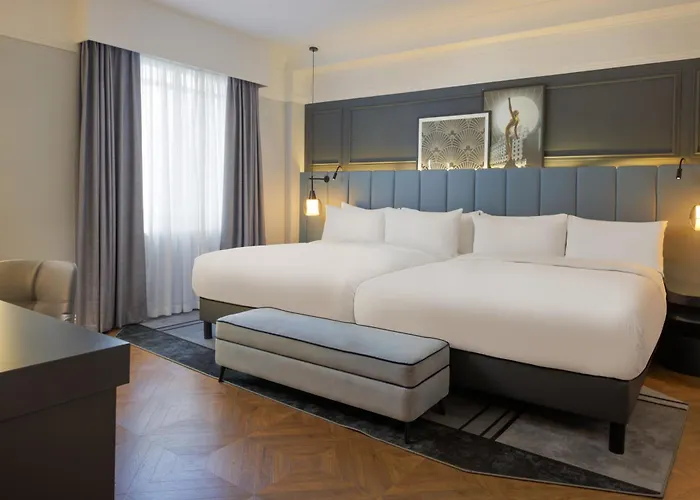 The Queens 4* Leeds (West Yorkshire)