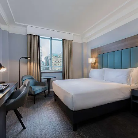 Hotel The Queens 4*