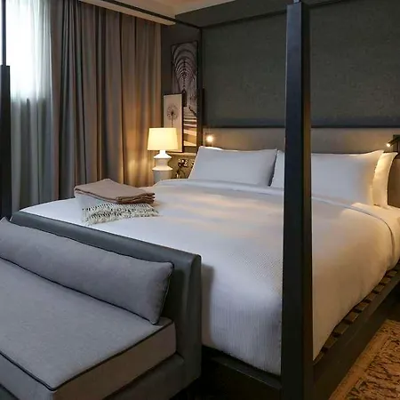 The Queens Hotel Leeds (West Yorkshire)