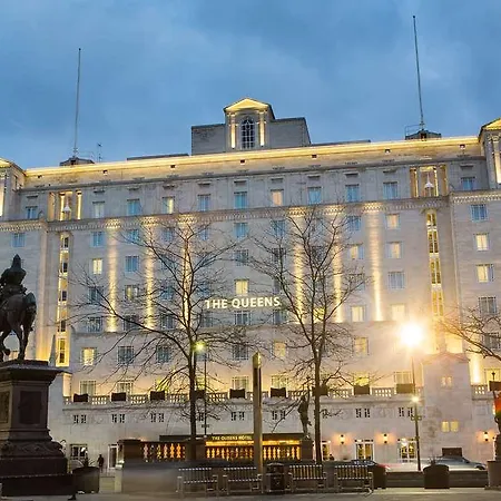 The Queens 4* Leeds (West Yorkshire)