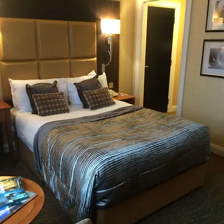 The Queens 酒店 利兹