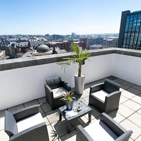 The Queens 4* Leeds (West Yorkshire)