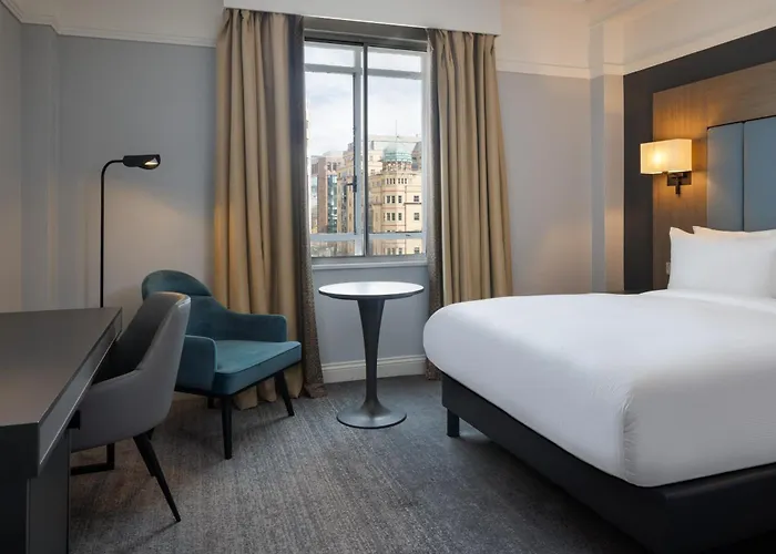 The Queens Leeds (West Yorkshire)