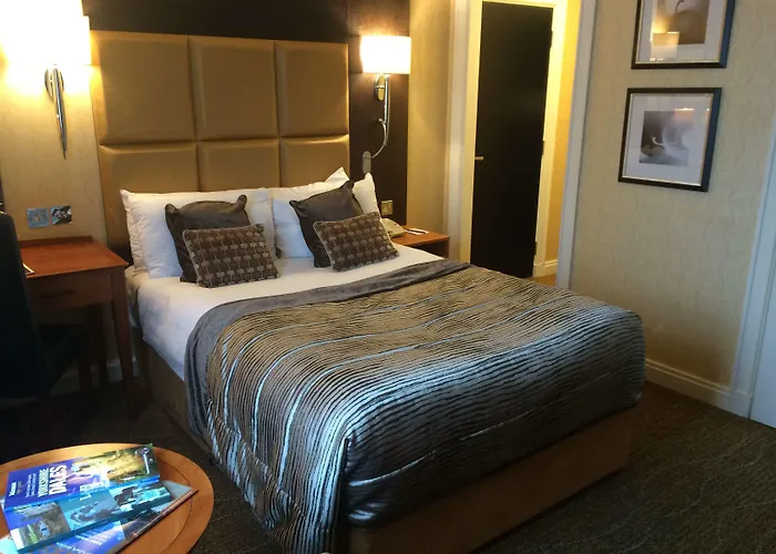 The Queens Hotel Leeds (West Yorkshire)